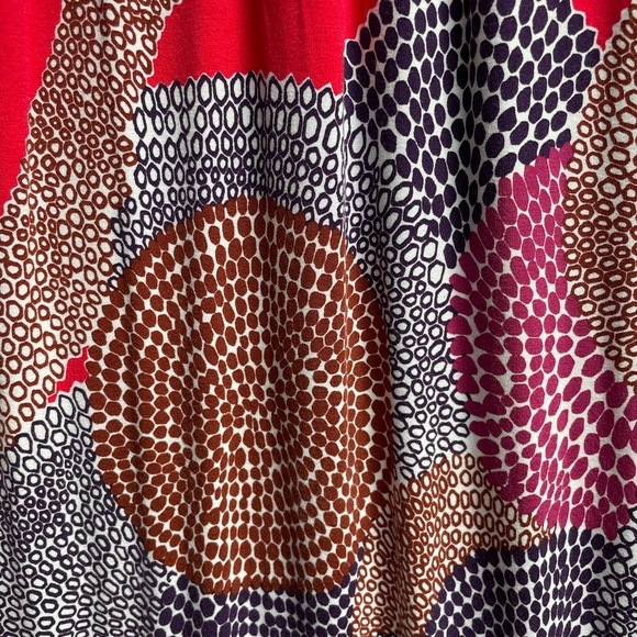 Beautiful Boden maxi dress, flattering v neck and smocked waist, size 8 - Picture 5 of 6